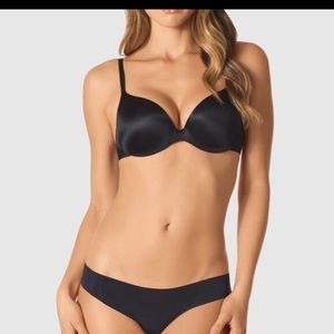 La Senza | Body Kiss Plunge Push-up Bra sz 32B